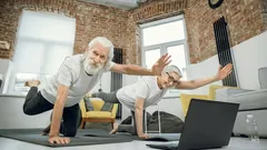 Körperliche Übungen und bessere Beweglichkeit für Menschen über 60 – ganz ohne Fitnessstudio